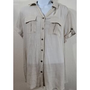 Westport Beige Tan Metallic Shine Button Up Top 1X Plus Lightweight Soft Pockets